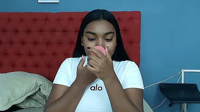 kayna gomez online show from 03/05/26, 07:54