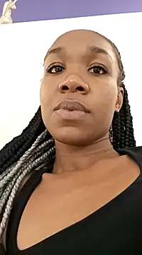 KarlaBelluci online show from 01/13/25, 12:19