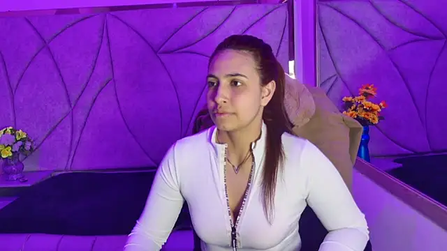 Tammy Blackk online show from 12/21/25, 03:24