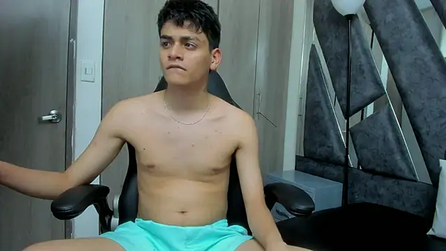 Snapshot of Yef_Thin chatting on 01/07/26, 03:53 Yef Thin online show from 01/07/26, 03:53