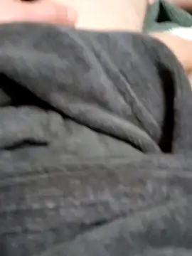 Snapshot of nos2sex69 chatting on 12/22/24, 04:27 nos2sex69 online show from 12/22/24, 04:27