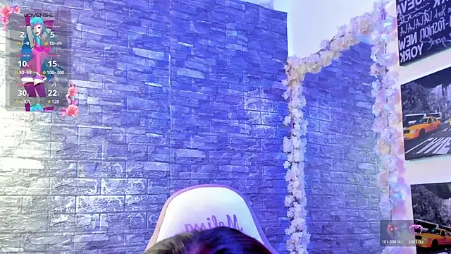 emi henao online show from 02/14/26, 12:46