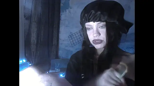 Snapshot of iva_spirit chatting on 01/24/25, 08:13 iva spirit online show from 01/24/25, 08:13