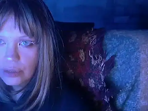 Snapshot of iva_spirit chatting on 02/27/25, 11:48 iva spirit online show from 02/27/25, 11:48