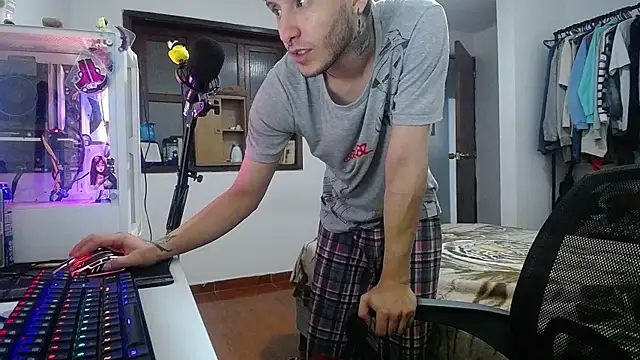 esjrobles online show from 12/31/24, 02:29