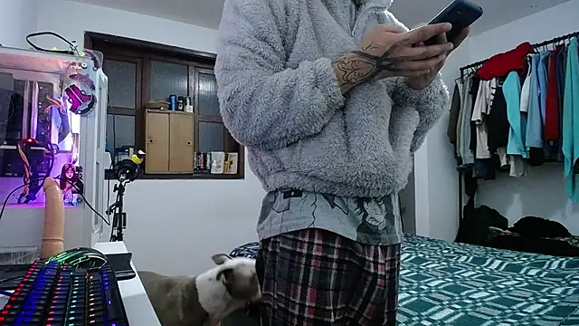 esjrobles online show from 01/21/25, 02:33