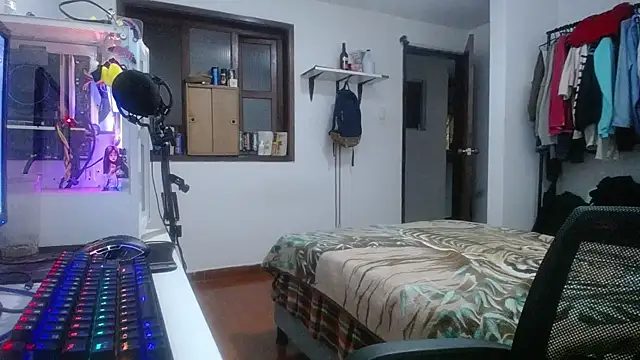 esjrobles online show from 01/22/25, 02:26