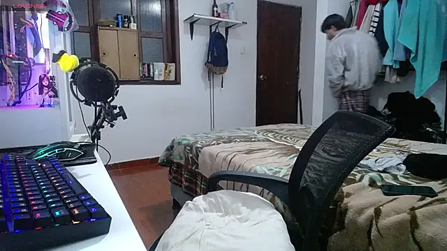 esjrobles online show from 01/22/25, 05:26