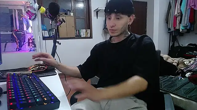 esjrobles online show from 01/26/25, 05:45