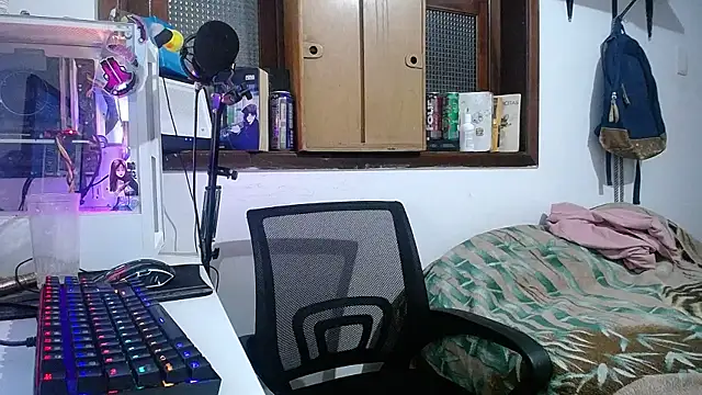 esjrobles online show from 01/29/25, 01:58