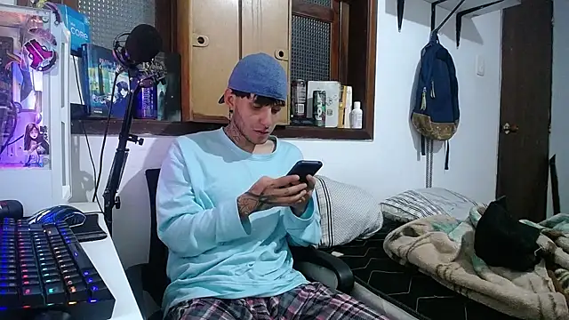 esjrobles online show from 02/01/25, 02:37