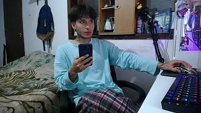 esjrobles online show from 03/04/25, 03:22