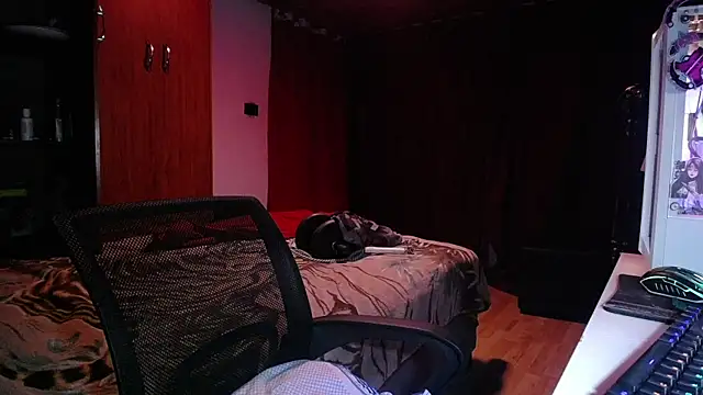 esjrobles online show from 03/17/25, 05:45