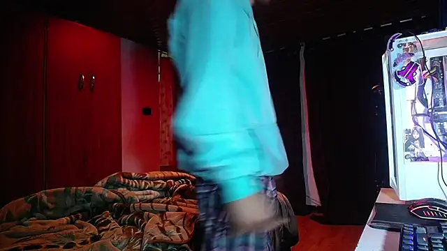 esjrobles online show from 03/18/25, 01:53