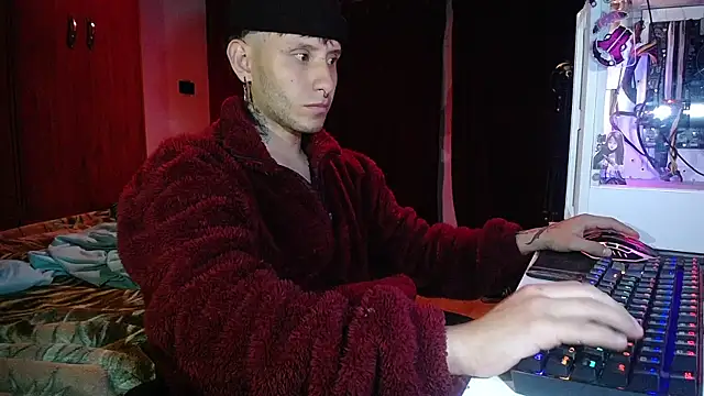 esjrobles online show from 03/18/25, 04:58