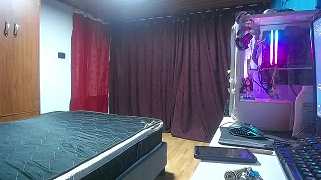 esjrobles online show from 03/21/25, 03:12