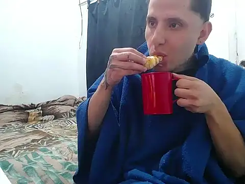 esjrobles online show from 10/08/25, 02:58