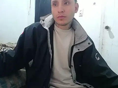 esjrobles online show from 10/11/25, 02:15