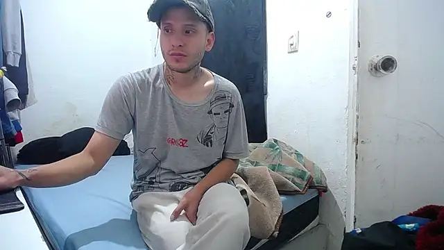 esjrobles online show from 10/15/25, 05:02