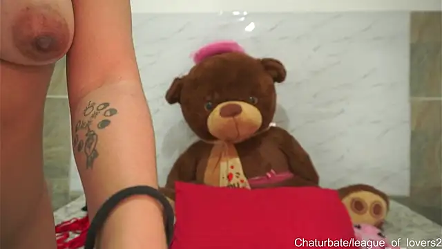 LeagueOfLovers online show from 12/03/24, 03:30