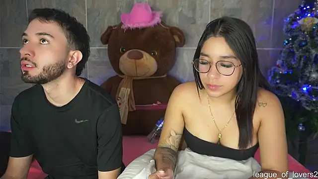 LeagueOfLovers online show from 12/17/24, 03:39