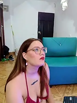 kendallclarkk03 online show from 05/26/26, 12:06