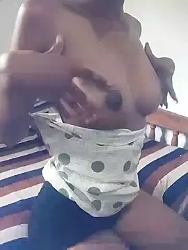 Chamari075 online show from 09/16/25, 03:29