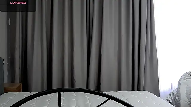 Dasha M online show from 12/21/25, 09:49