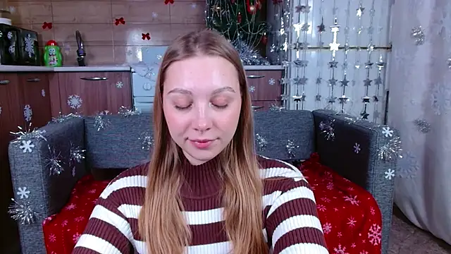 bellaa love  online show from 12/22/25, 12:18