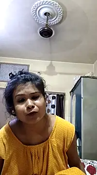 Snapshot of yoursweety09 chatting on 03/16/25, 05:17 yoursweety09 online show from 03/16/25, 05:17