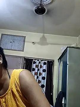 Snapshot of yoursweety09 chatting on 03/18/25, 01:31 yoursweety09 online show from 03/18/25, 01:31