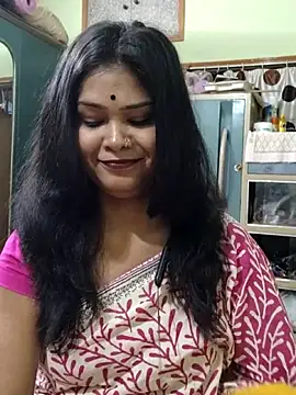 Snapshot of yoursweety09 chatting on 10/31/25, 07:53 yoursweety09 online show from 10/31/25, 07:53