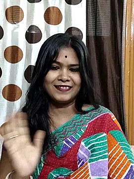 Snapshot of yoursweety09 chatting on 11/20/25, 08:36 yoursweety09 online show from 11/20/25, 08:36