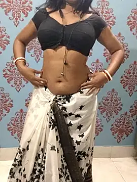 yoursweety09 online show from 02/08/26, 06:00