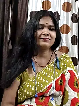 yoursweety09 online show from 04/19/26, 12:11