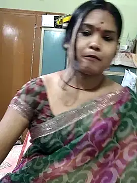 yoursweety09 online show from 04/23/26, 01:57