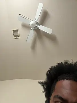 Snapshot of cumwatch3376 chatting on 01/16/25, 03:02 cumwatch3376 online show from 01/16/25, 03:02