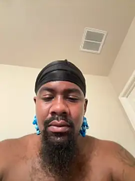 Snapshot of cumwatch3376 chatting on 10/23/25, 01:21 cumwatch3376 online show from 10/23/25, 01:21