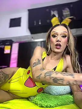 Snapshot of Lilith_the_Sin chatting on 10/26/25, 06:08 Lilith the Sin online show from 10/26/25, 06:08