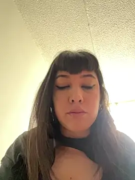 Carla Phoenix online show from 11/24/25, 04:18