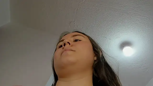 Snapshot of NatyScoth chatting on 09/30/25, 06:24 NatyScoth online show from 09/30/25, 06:24