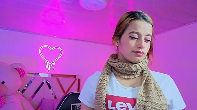 Laylafoxy tay online show from 09/14/25, 03:05