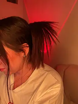 Im Valen Cute online show from 12/03/25, 04:20