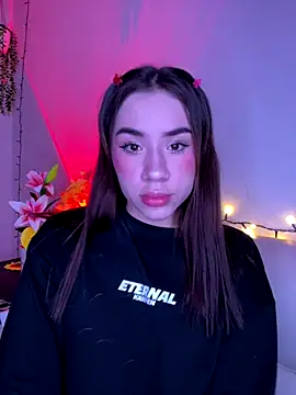 Im Valen Cute online show from 12/18/25, 03:45