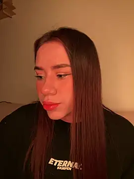 Im Valen Cute online show from 02/20/26, 01:35