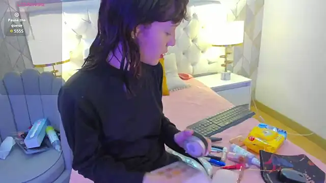 Nastya Fantasy online show from 01/11/25, 07:27