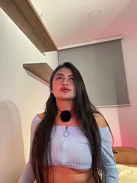 Snapshot of July_gh chatting on 02/10/26, 01:21 July gh online show from 02/10/26, 01:21