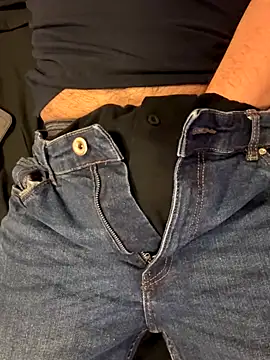 Dan8736 online show from 11/27/25, 08:22