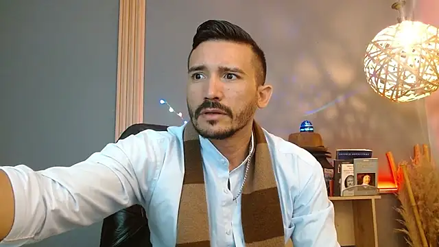 Reiko 85  online show from 04/01/26, 02:58