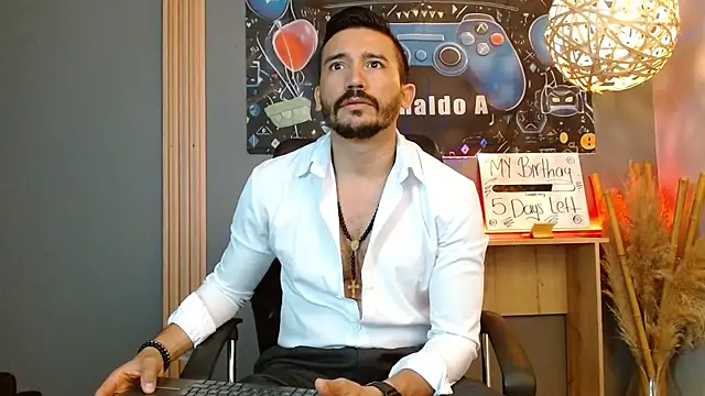 Reiko 85  online show from 04/13/26, 02:33